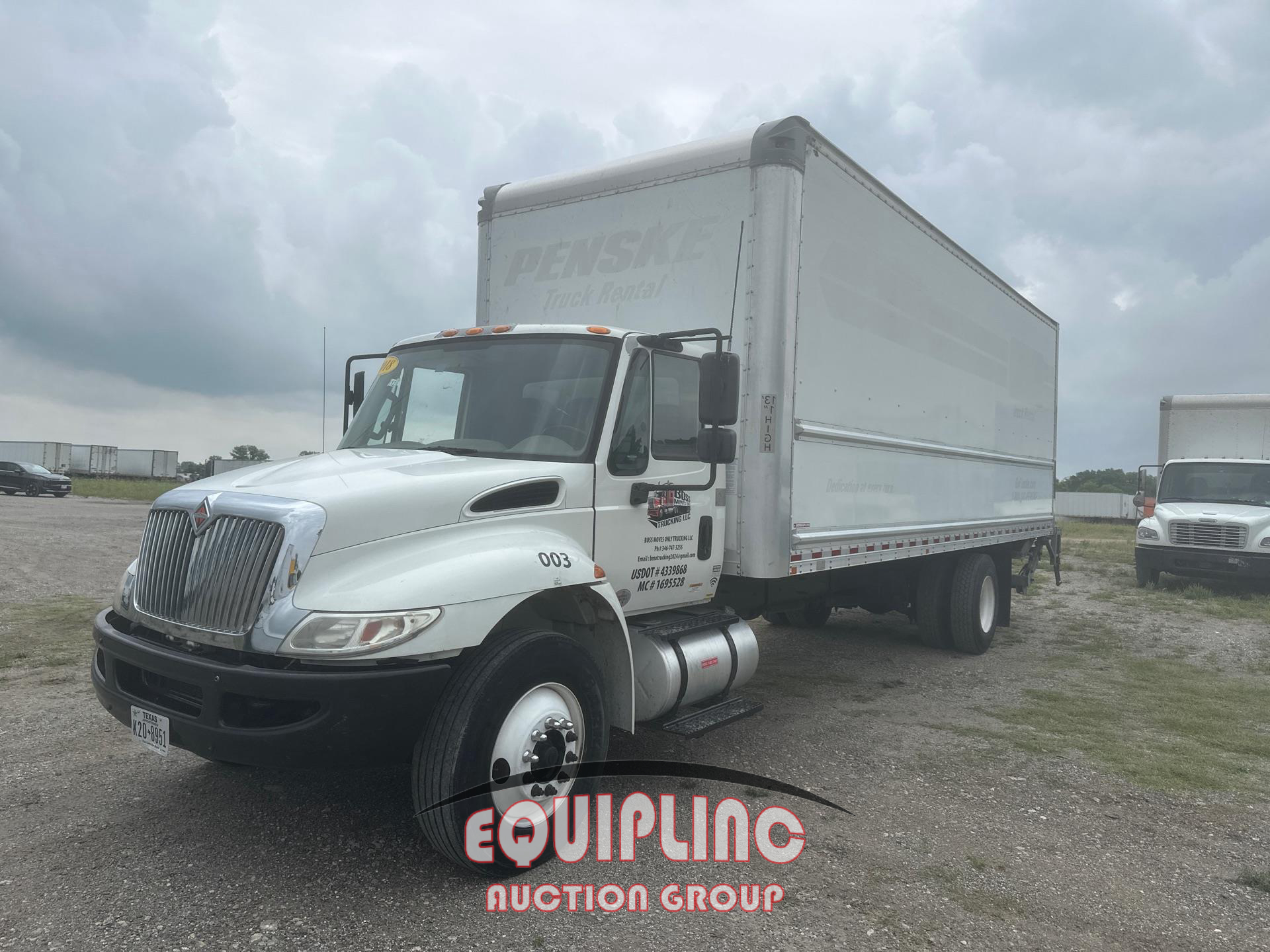 Photo of a 2018 International 4300