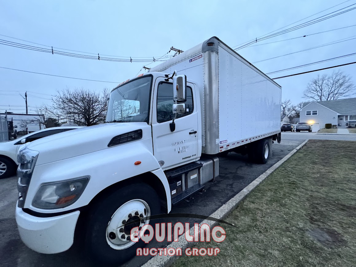 2018 Hino 268