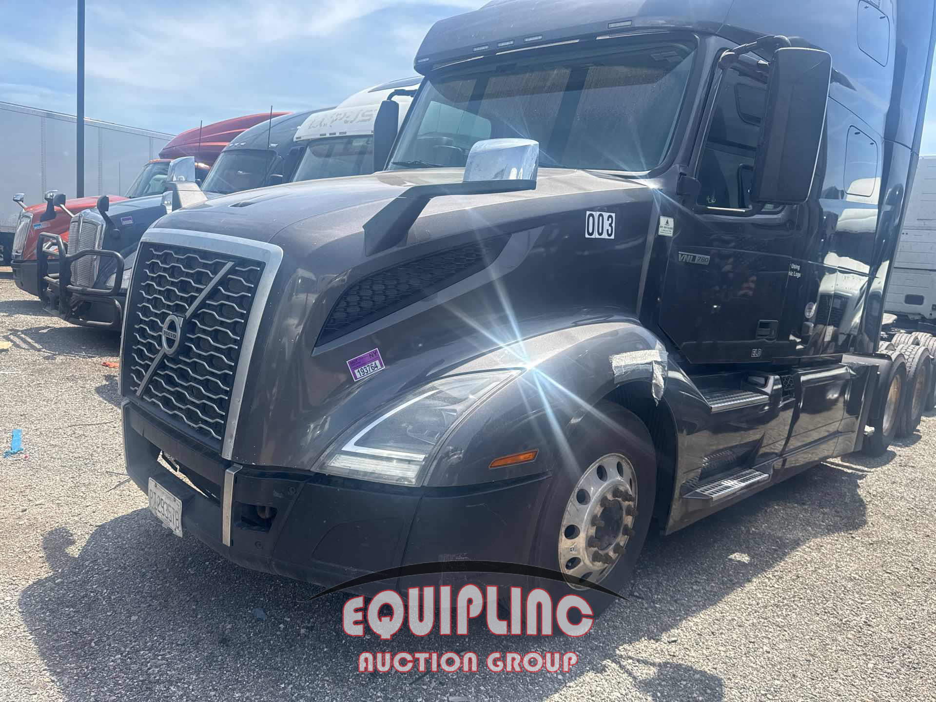 Photo of a 2020 Volvo VNL