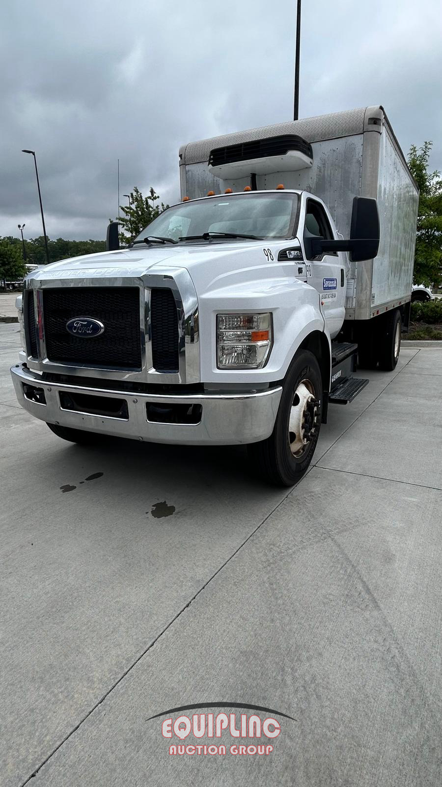Photo of a 2016 Ford F650