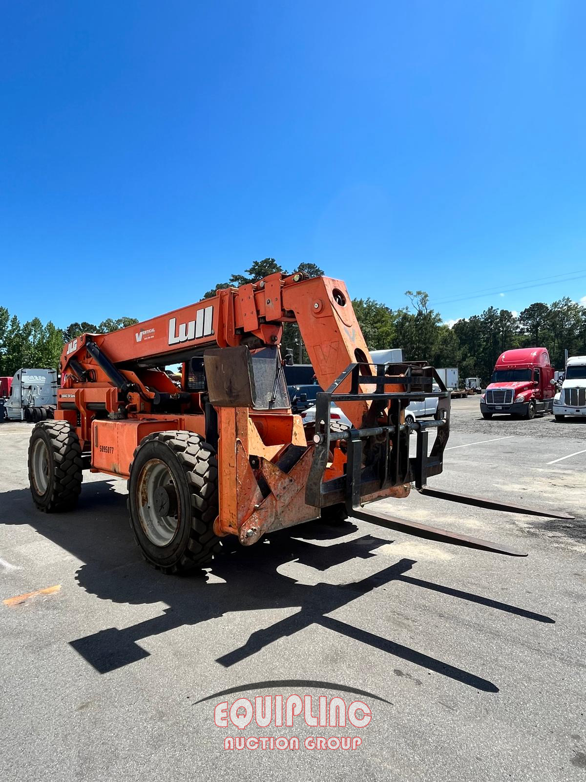 Photo of a 2014 Lull 1044C-54