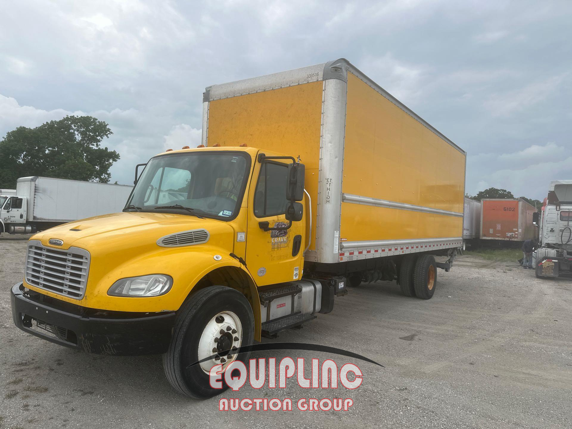 2020 Freightliner M2