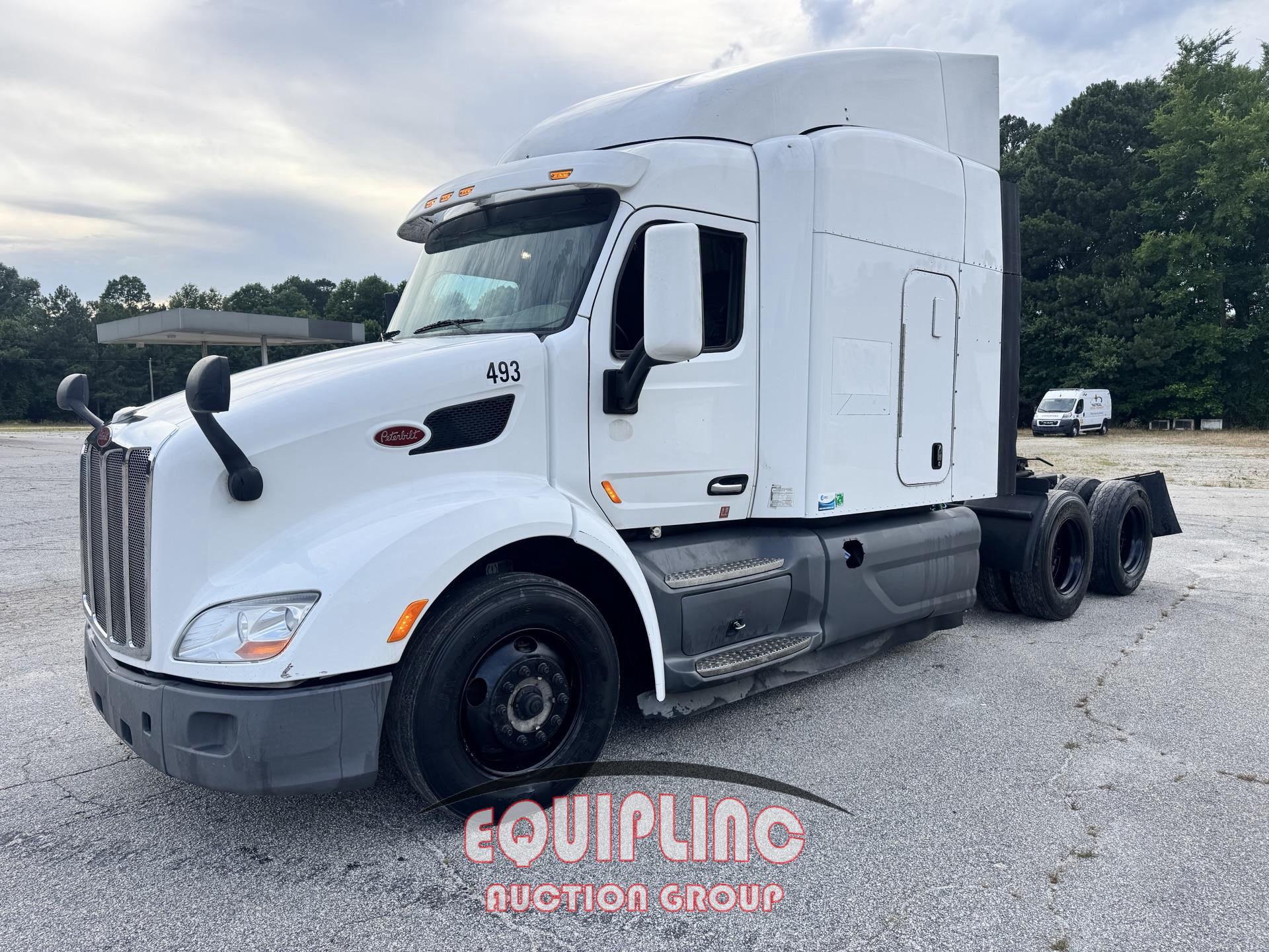 Photo of a 2018 Peterbilt 579