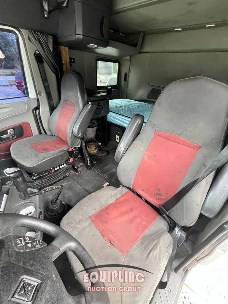 2016 International PROSTAR