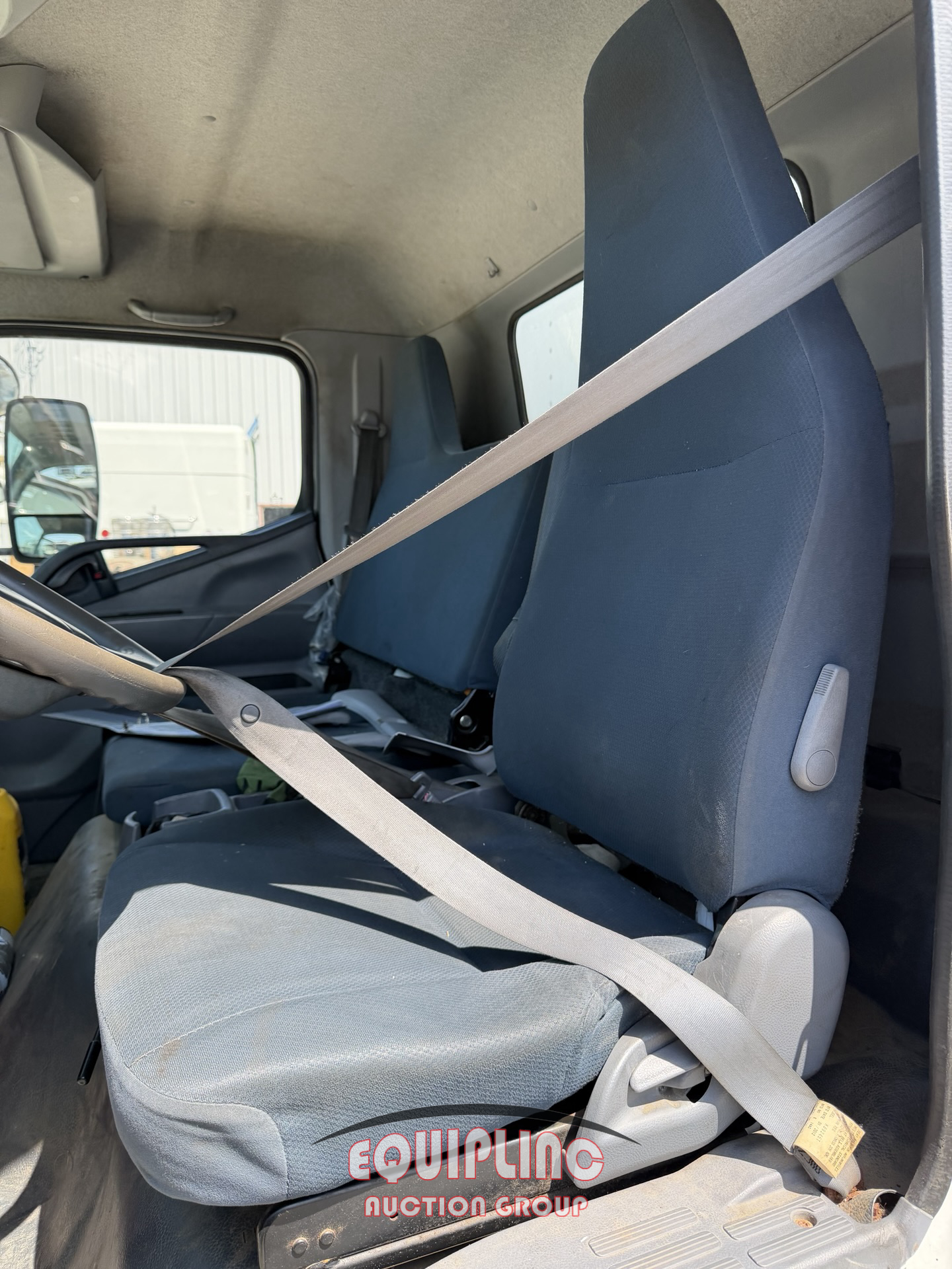 2013 Mitsubishi FE