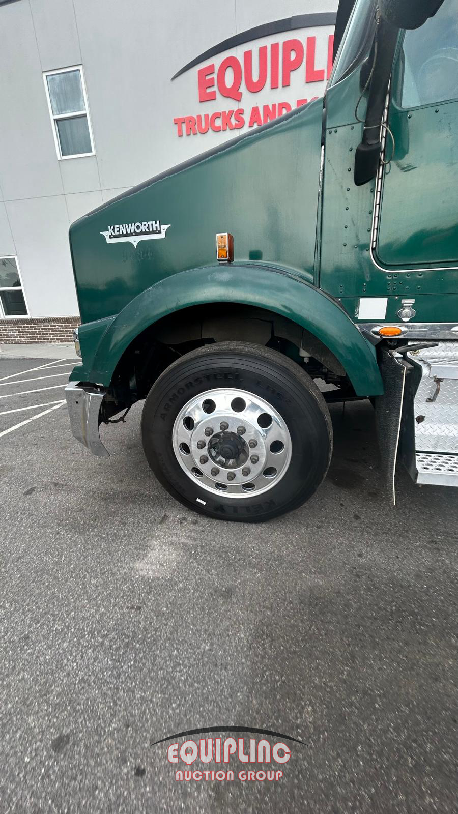 2006 Kenworth T8