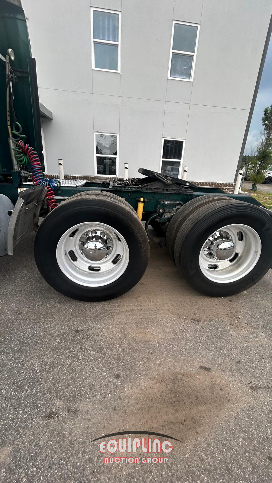 2006 Kenworth T8