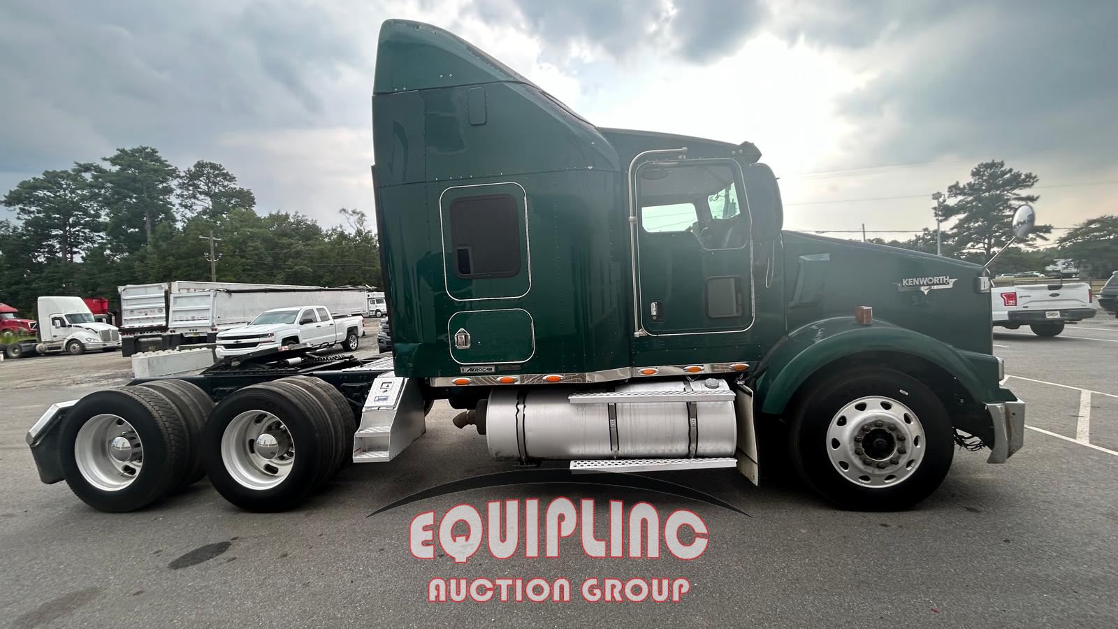 2006 Kenworth T8