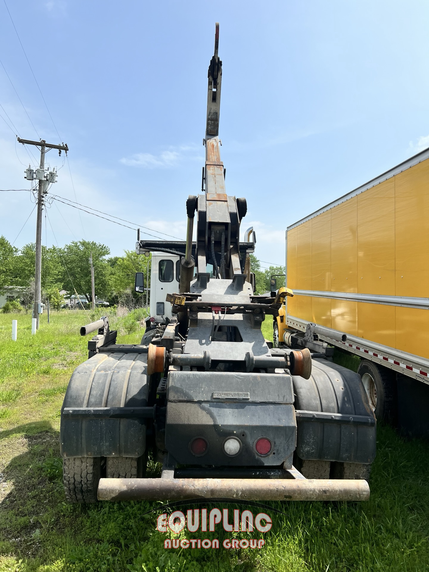 2023 Peterbilt 567