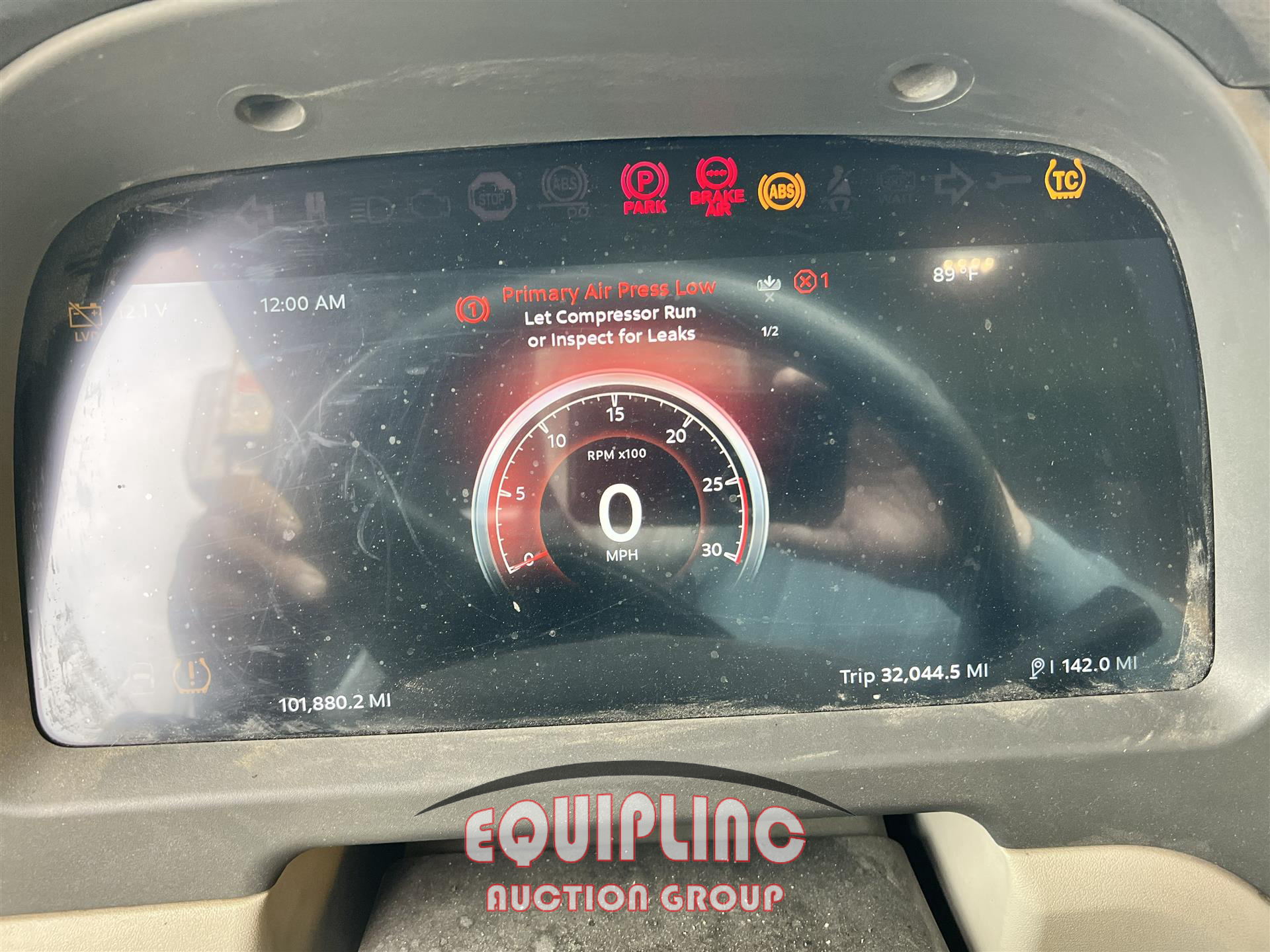 2023 Peterbilt 567