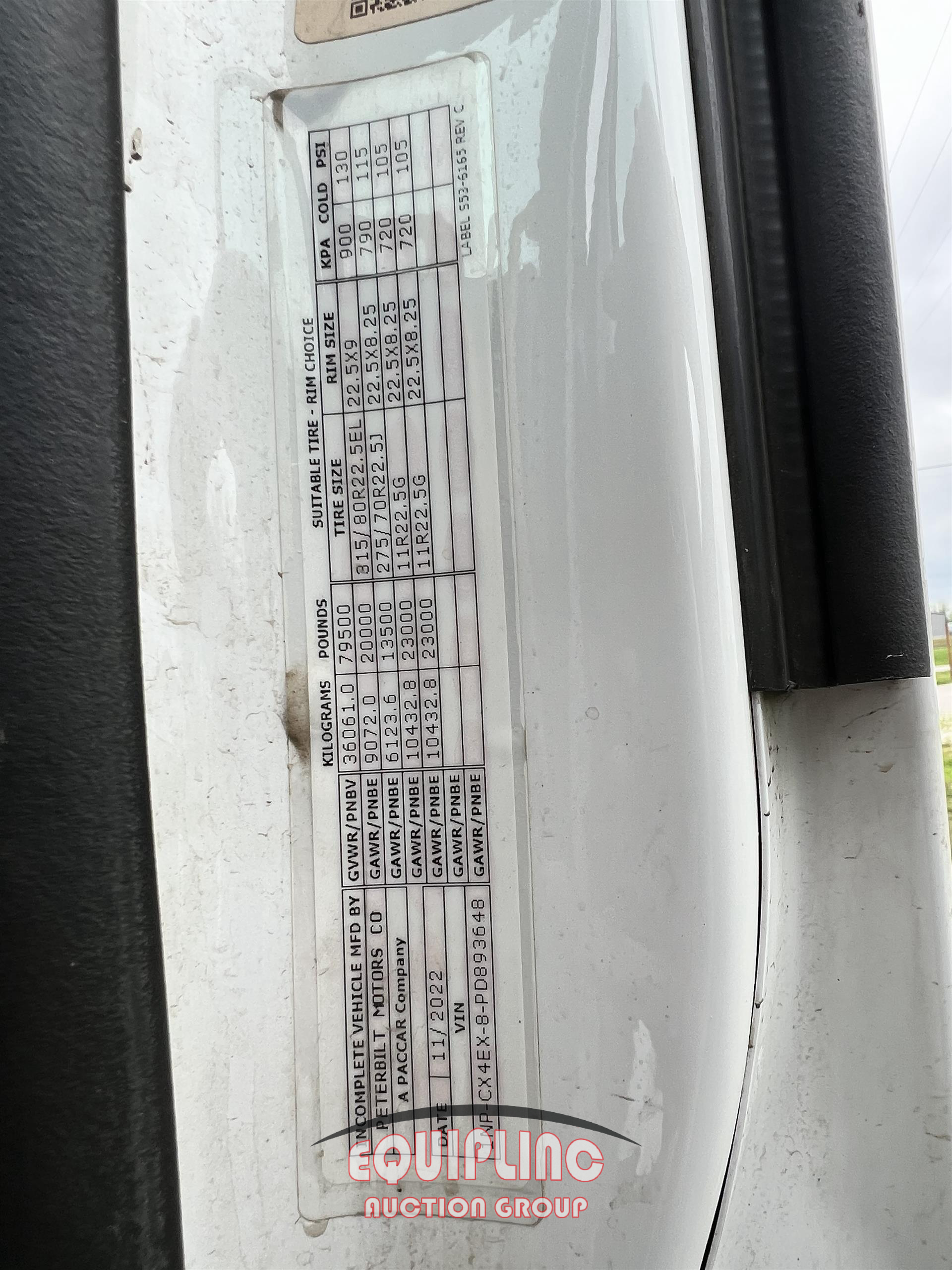 2023 Peterbilt 567