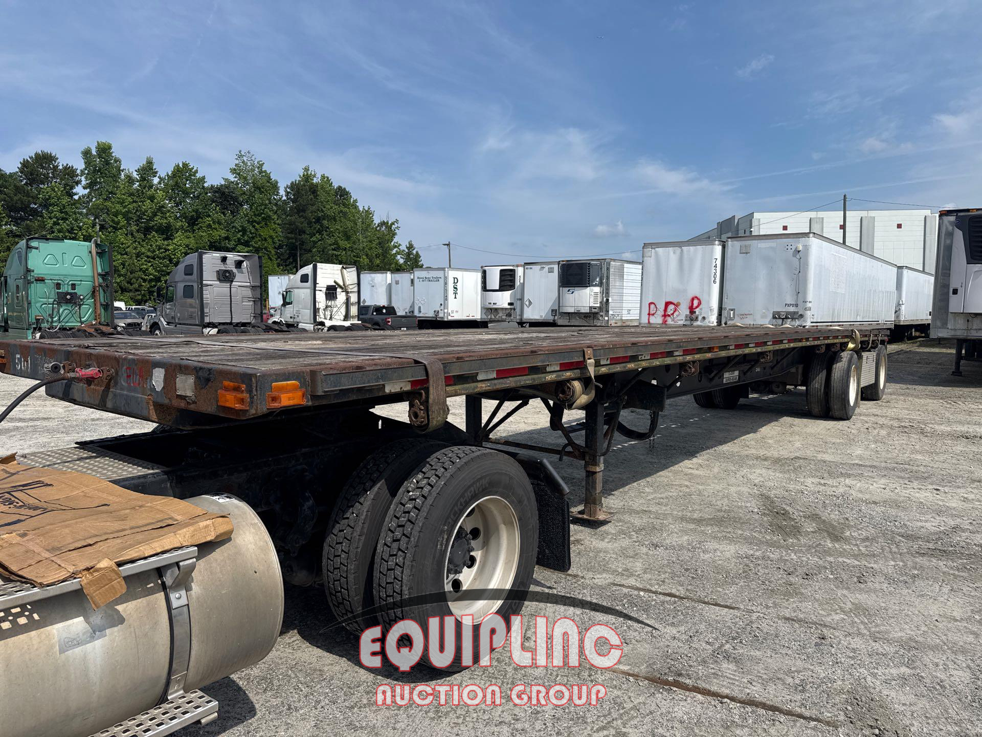 Photo of a 1997 Transcraft TL2000