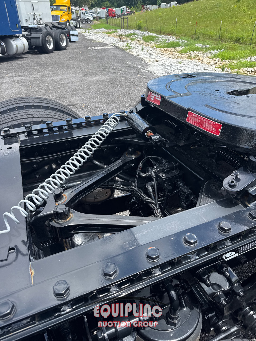 2024 Kenworth W900