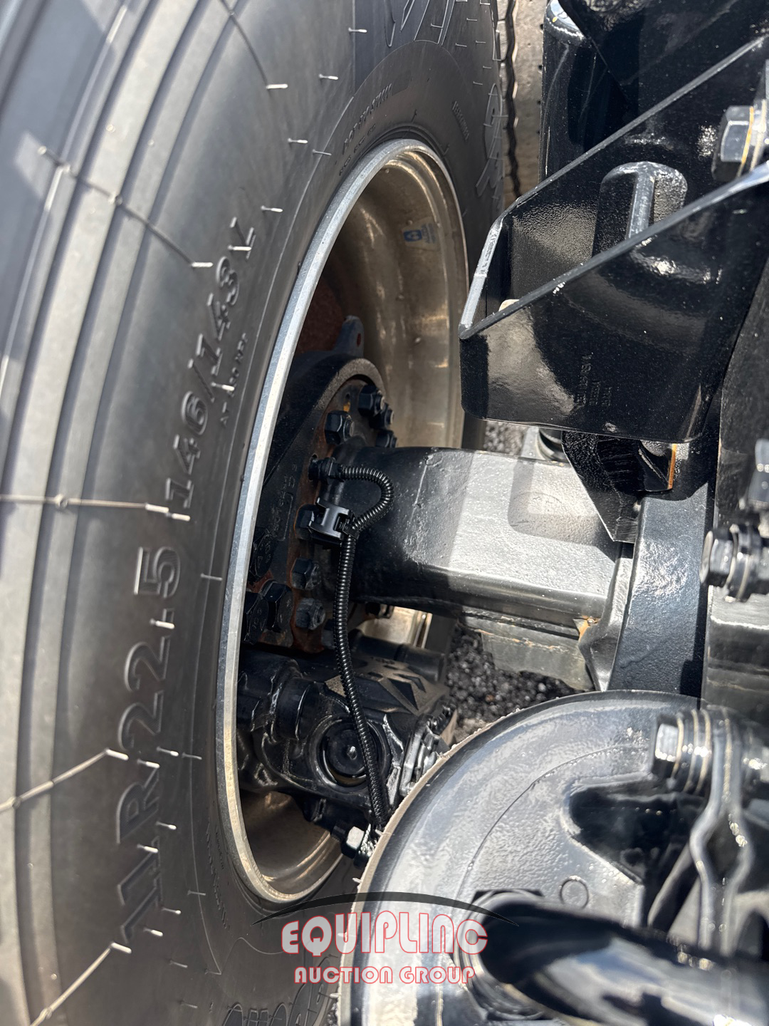 2024 Kenworth W900