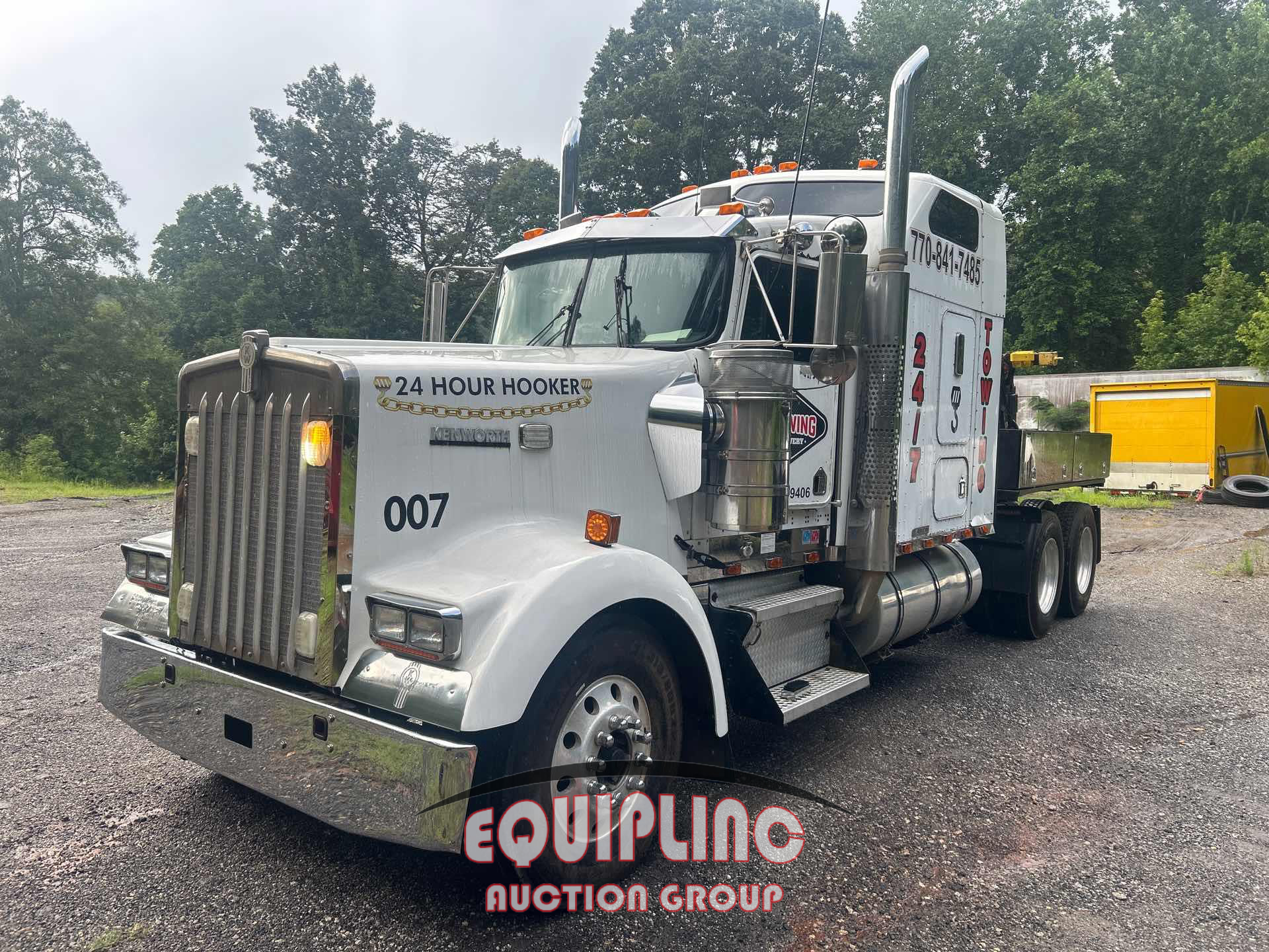 2001 KENWORTH W900 6X4 T/A SLEEPER TRUCK TRACTOR WITH DTU