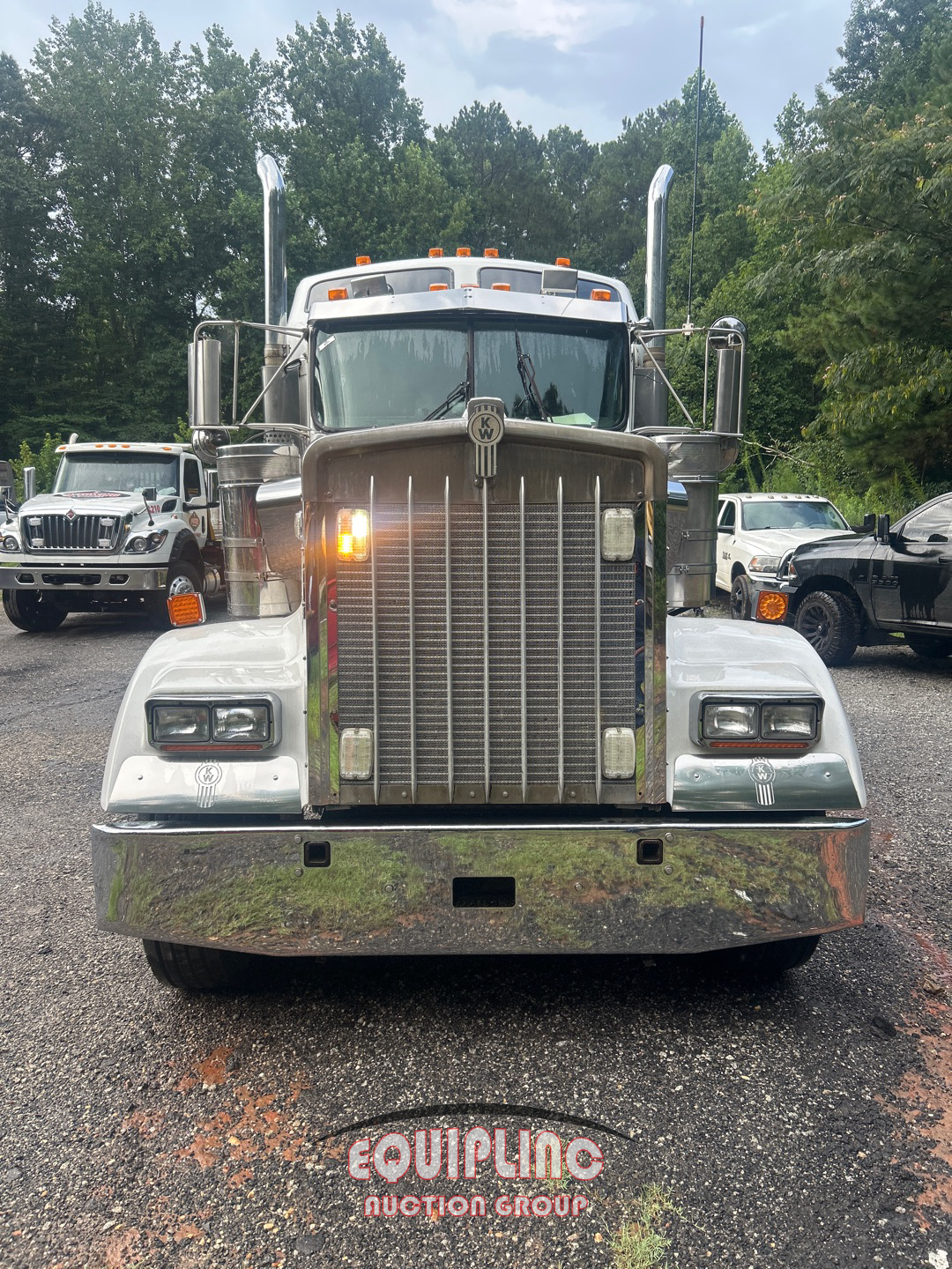 2001 Kenworth W900