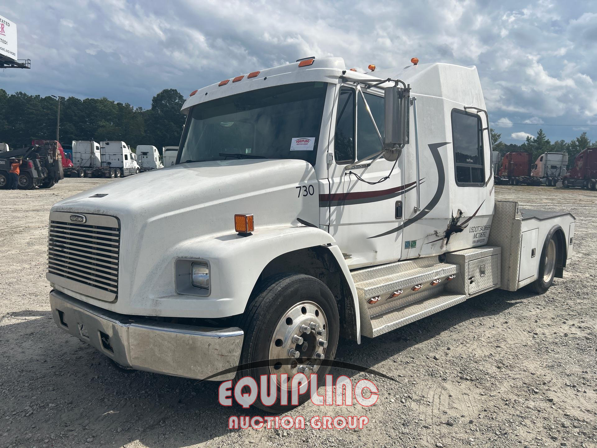 Photo of a 1998 Freightliner FL50