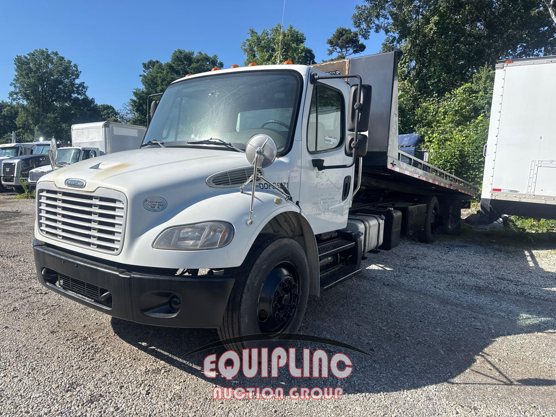 2013 FREIGHTLINER M2 106 4X2 S/A ROLLBACK