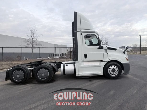 2019 Freightliner Cascadia