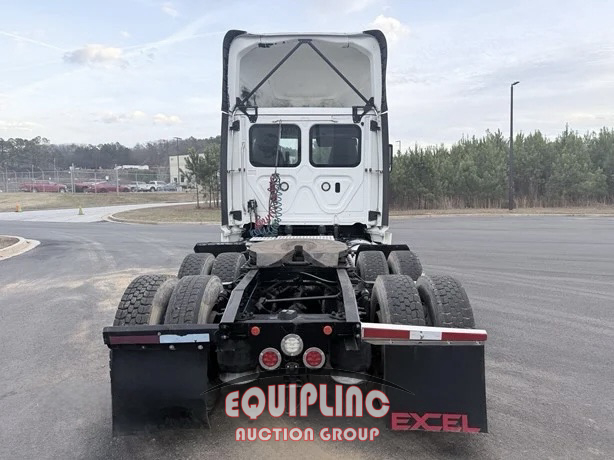 2019 Freightliner Cascadia