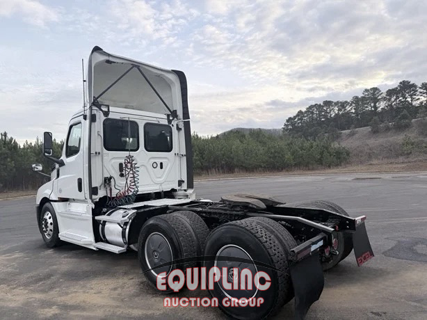 2019 Freightliner Cascadia