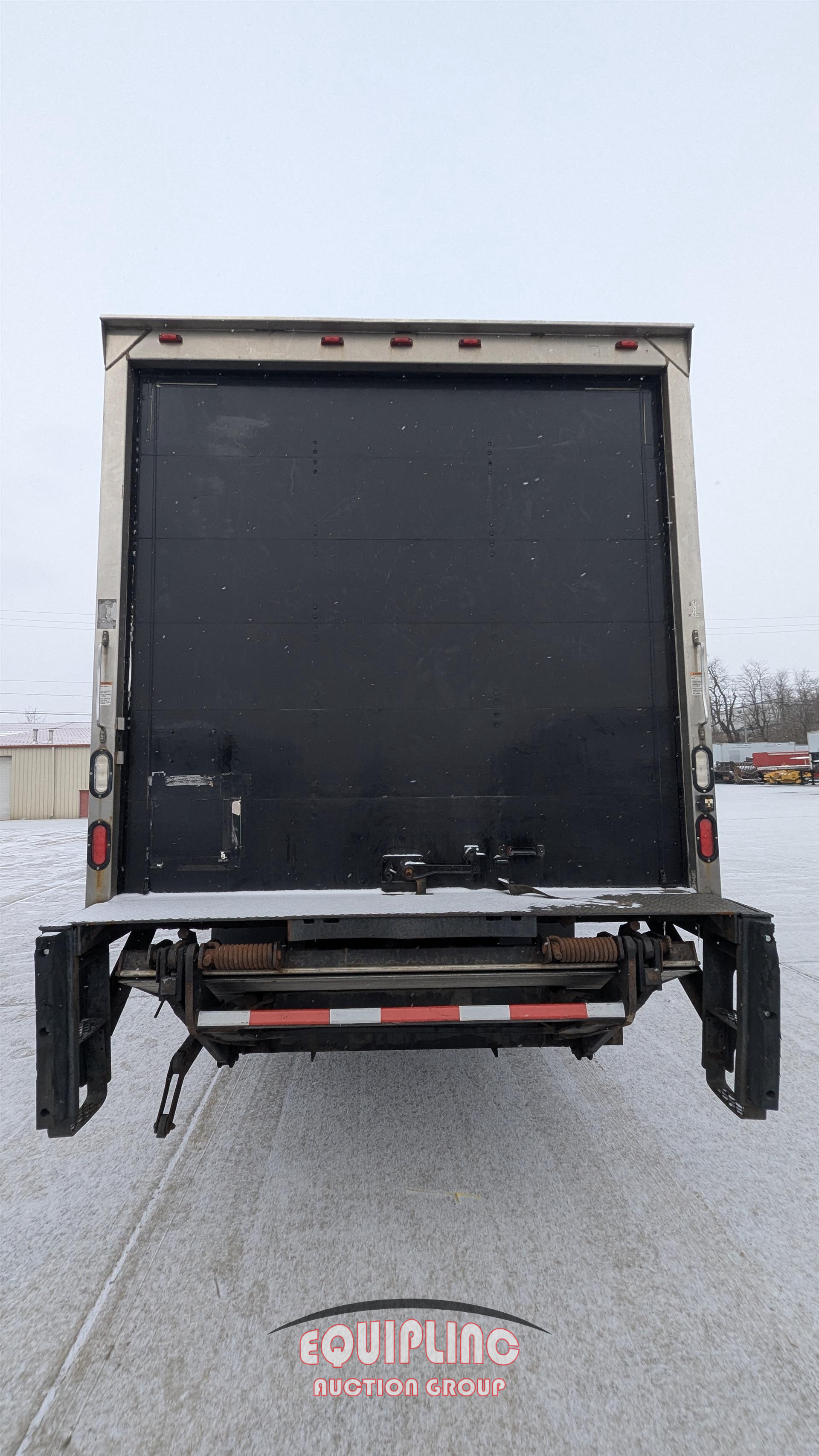 2016 Freightliner M2