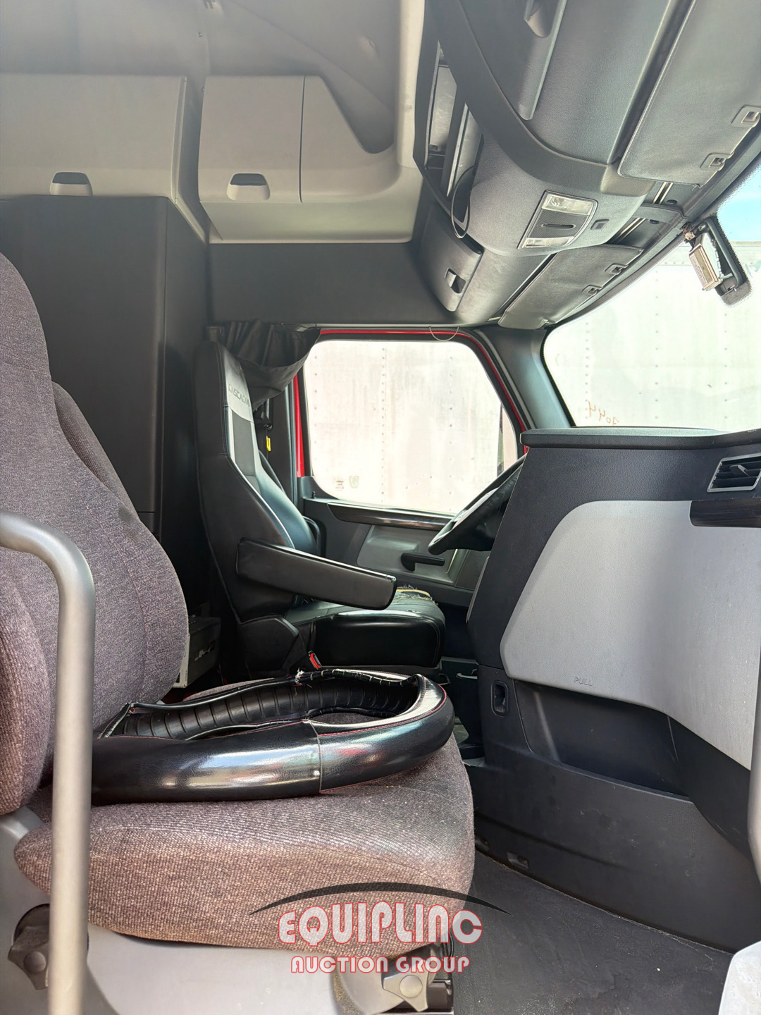 2019 Freightliner Cascadia