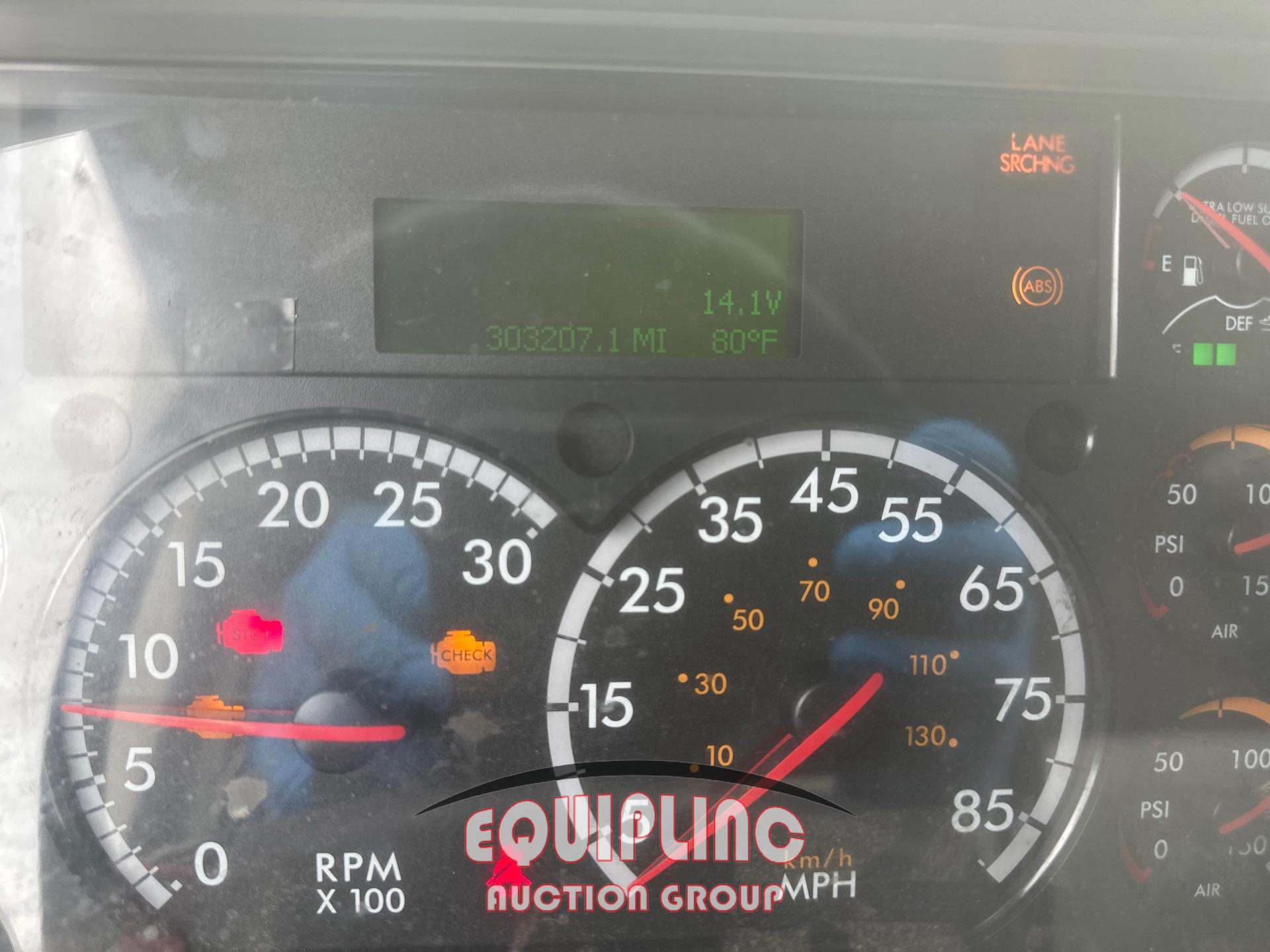 2020 Freightliner M2