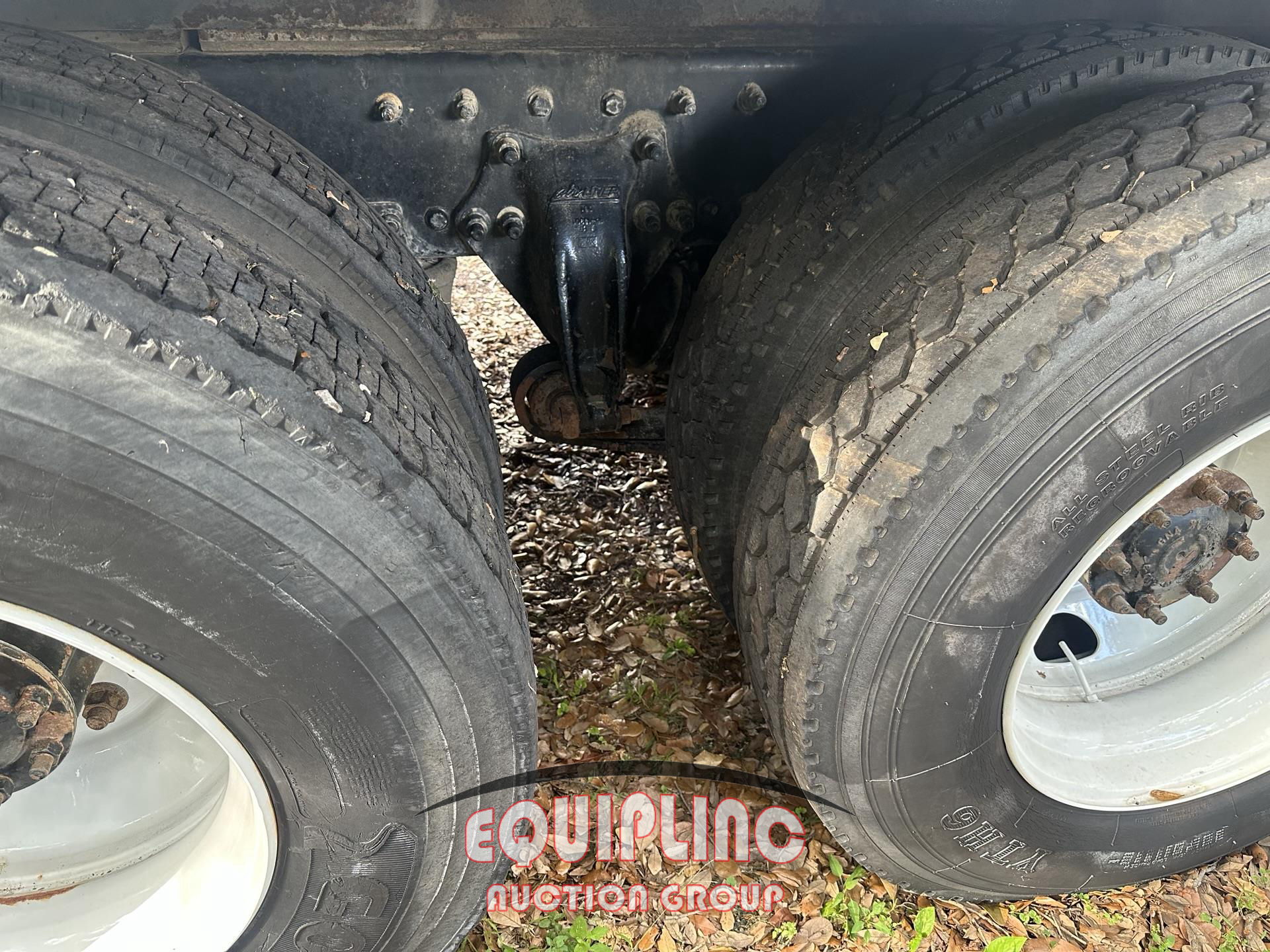 2007 Sterling 8500
