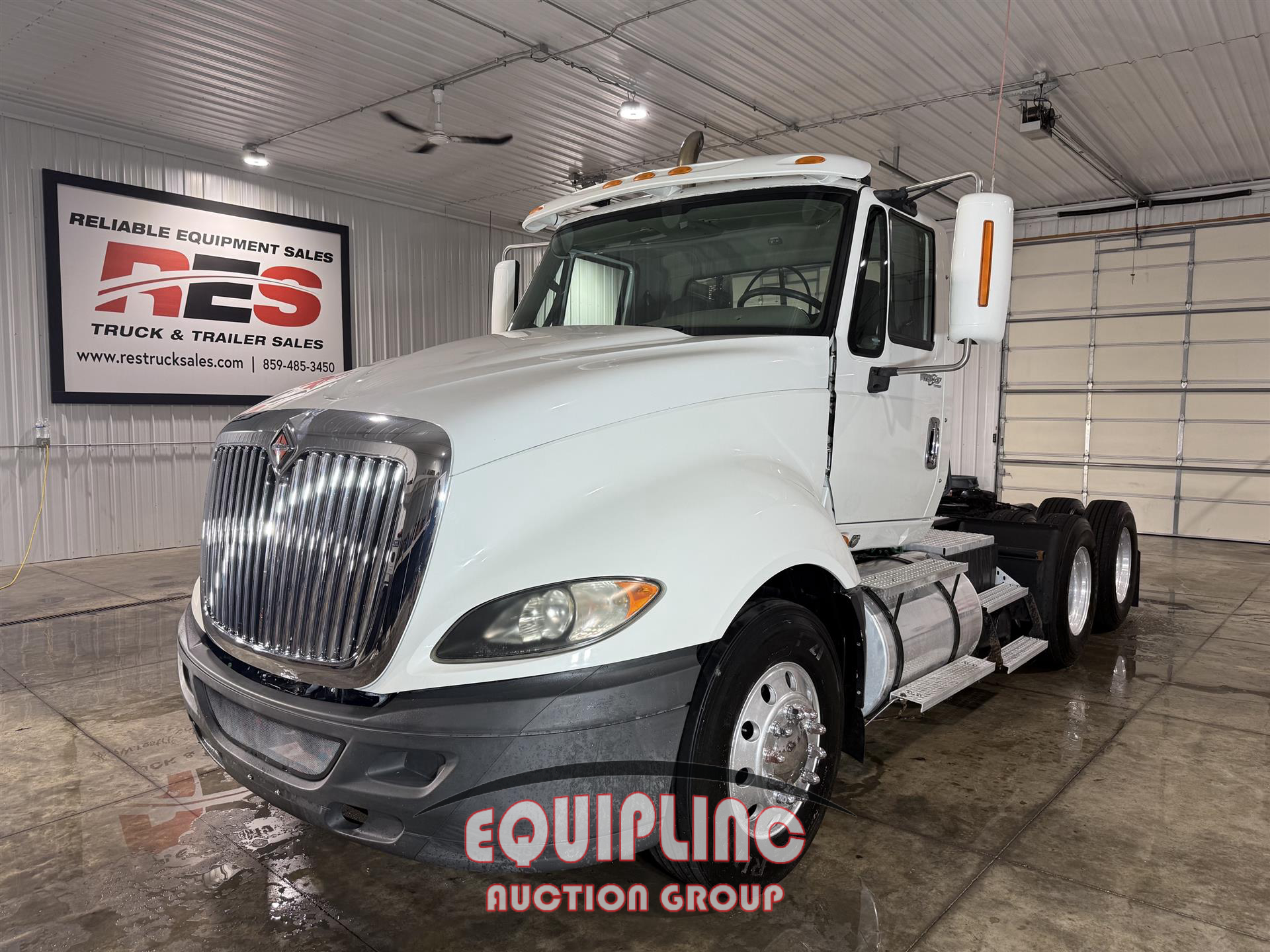 Photo of a 2011 International Prostar