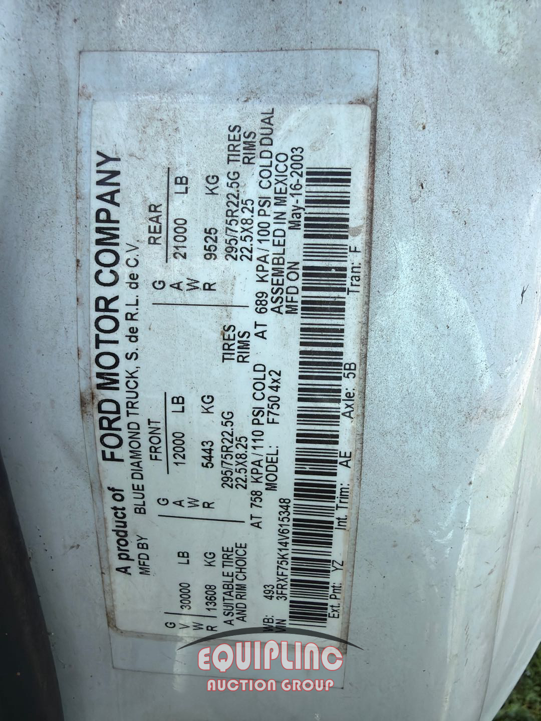 2004 Ford F750
