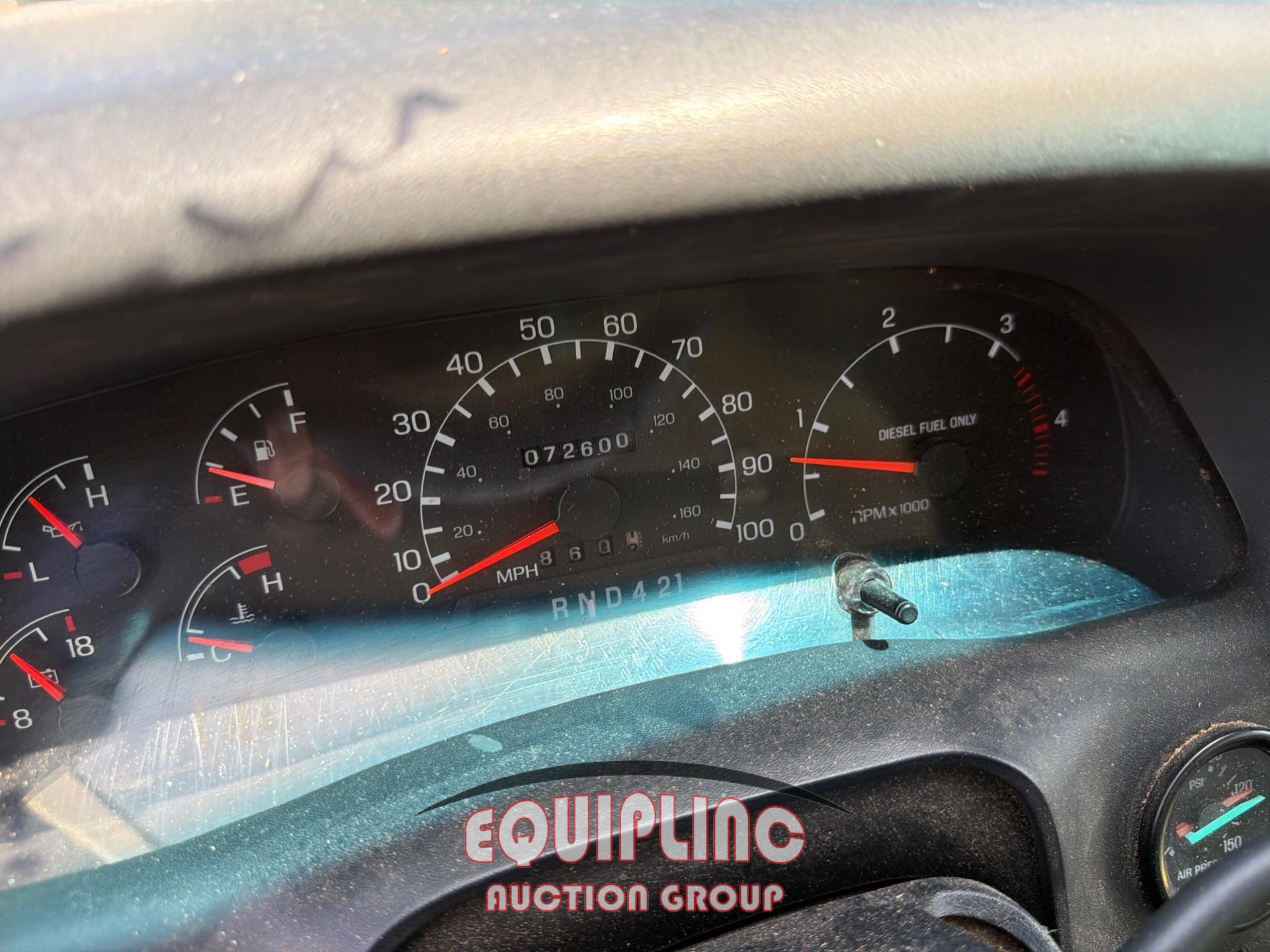 2004 Ford F750