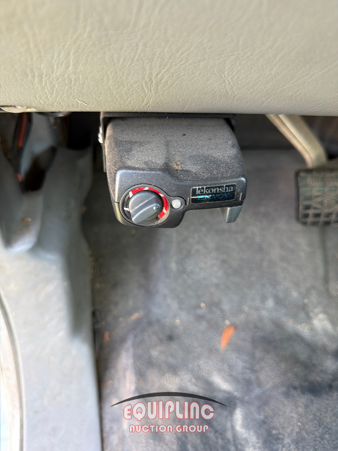 2004 Ford F750
