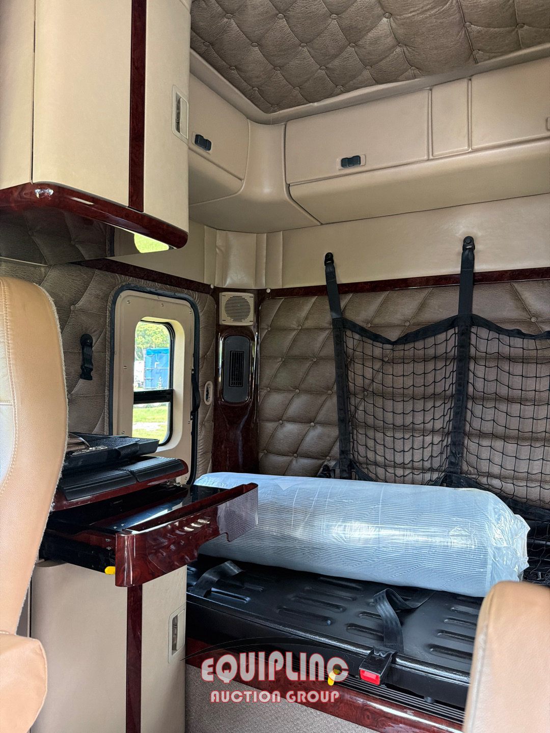 2022 Freightliner CASCADIA
