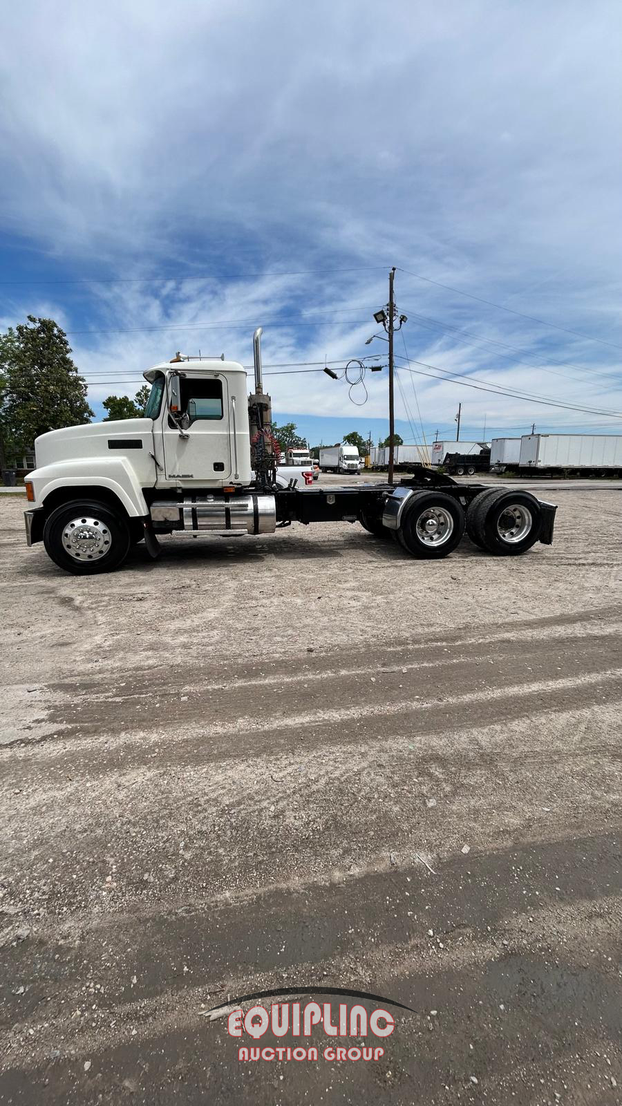 2008 Mack CHU613