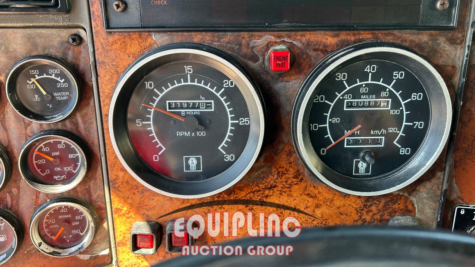 2007 Kenworth T300