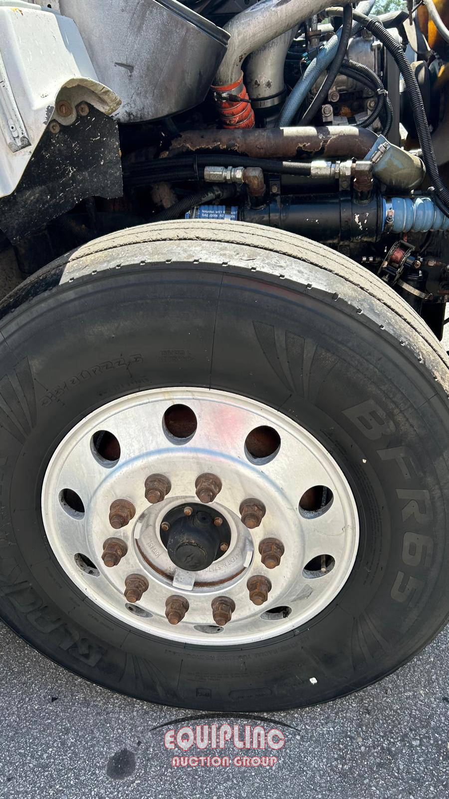 2007 Kenworth T300
