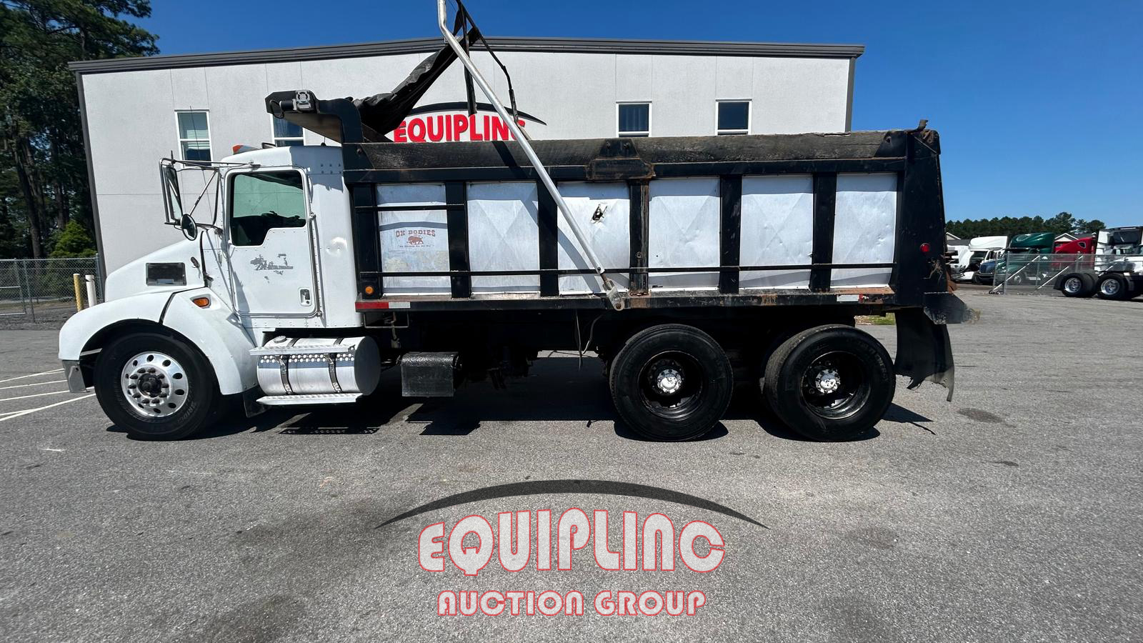 2007 Kenworth T300
