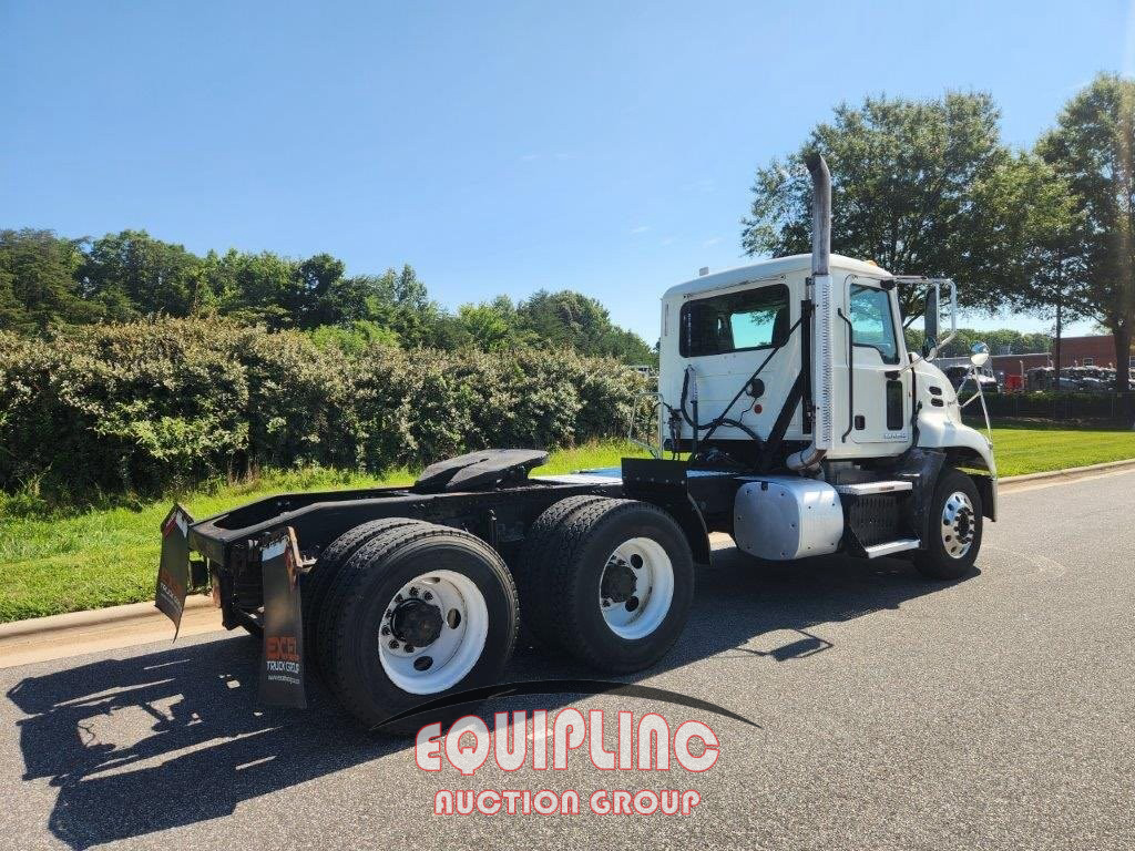 2012 Mack CXU613