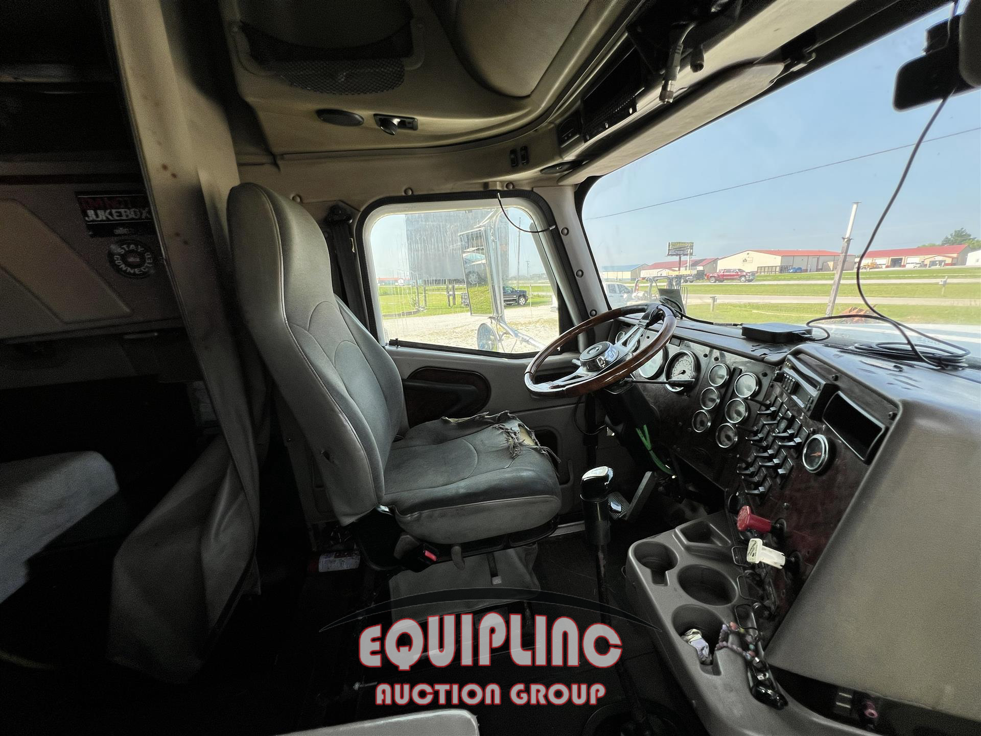 2005 International 9900I