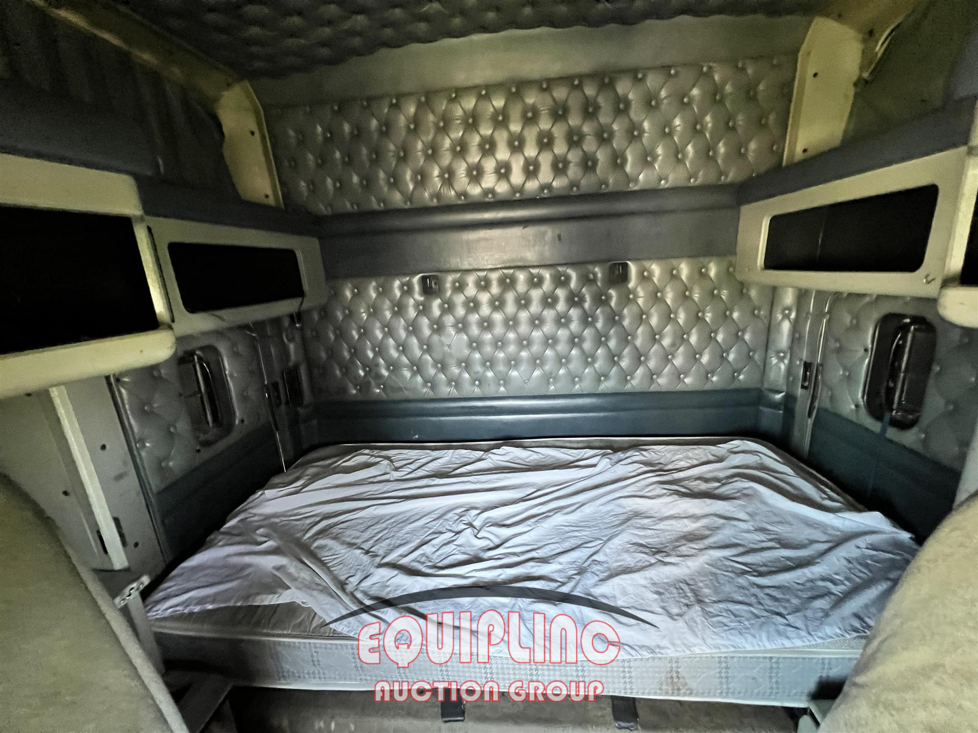 2000 Kenworth T600