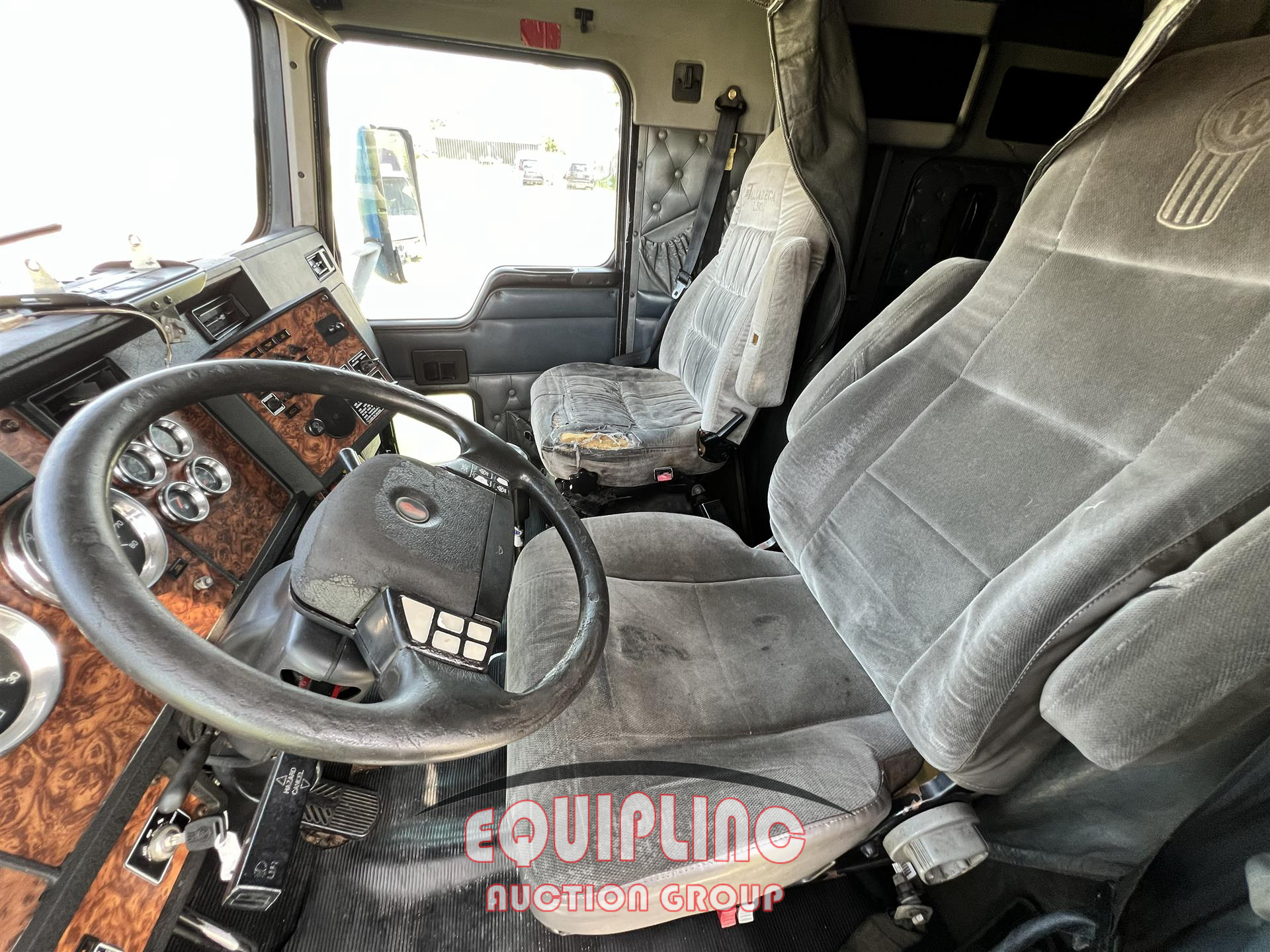 2000 Kenworth T600