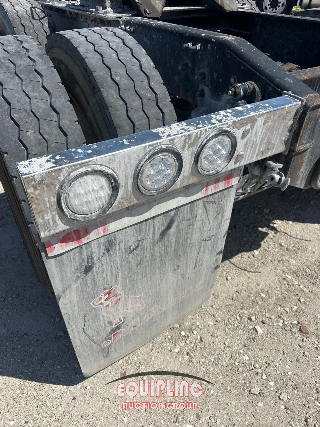 2006 Mack CHU613