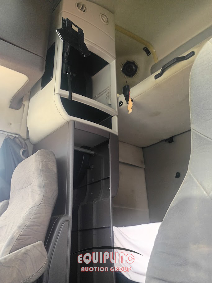 2018 Volvo VNL670