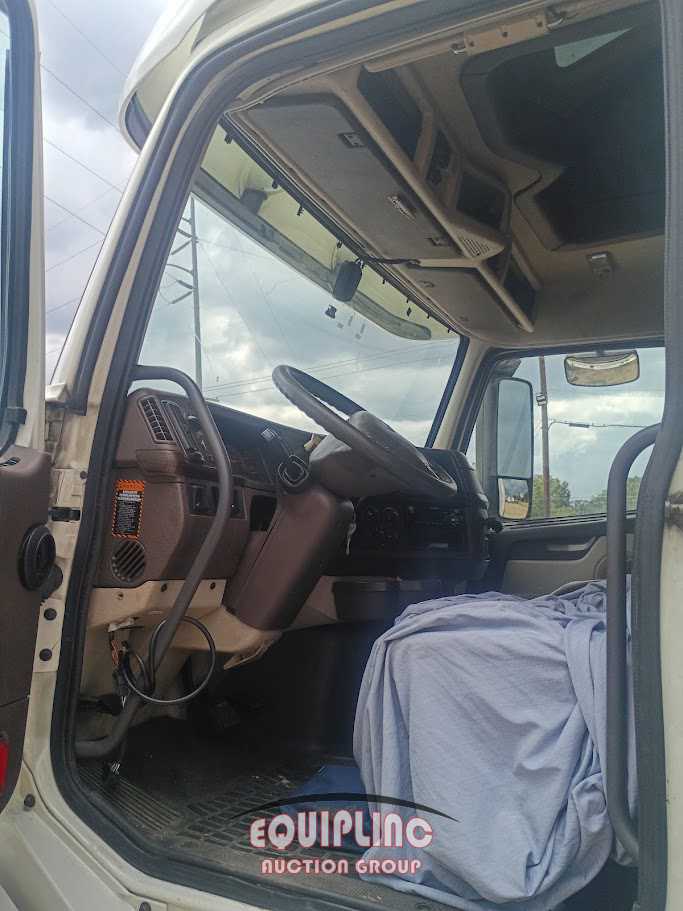 2018 Volvo VNL670