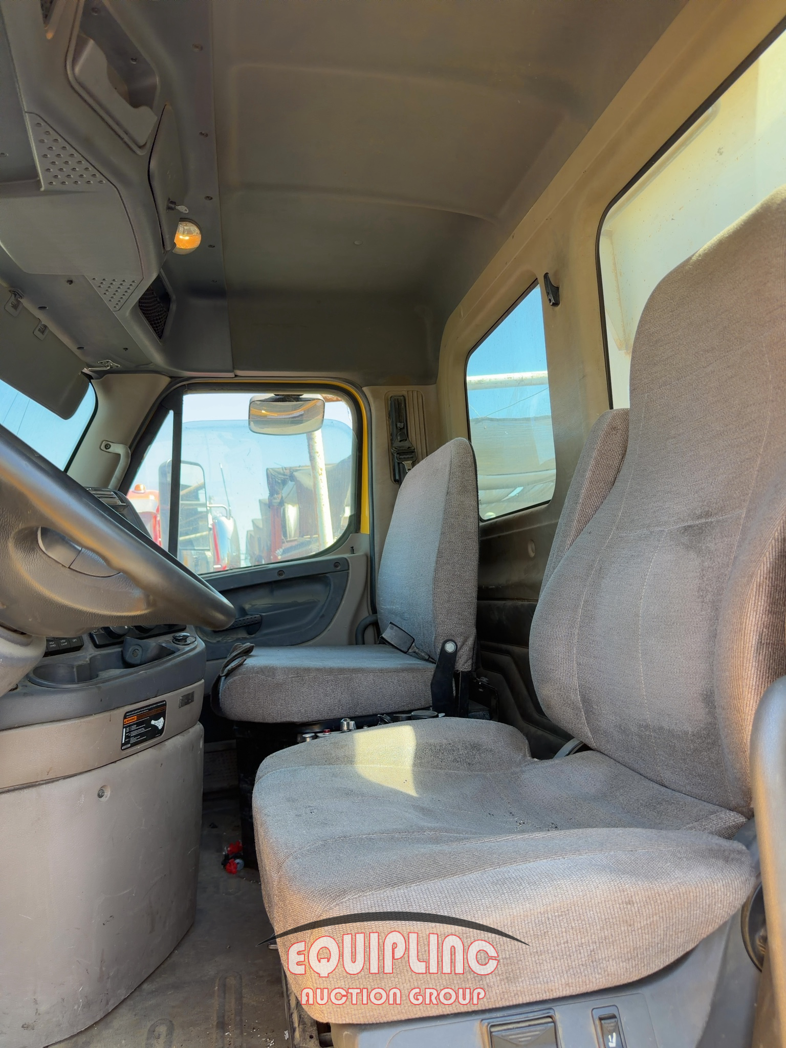 2013 Freightliner Cascadia