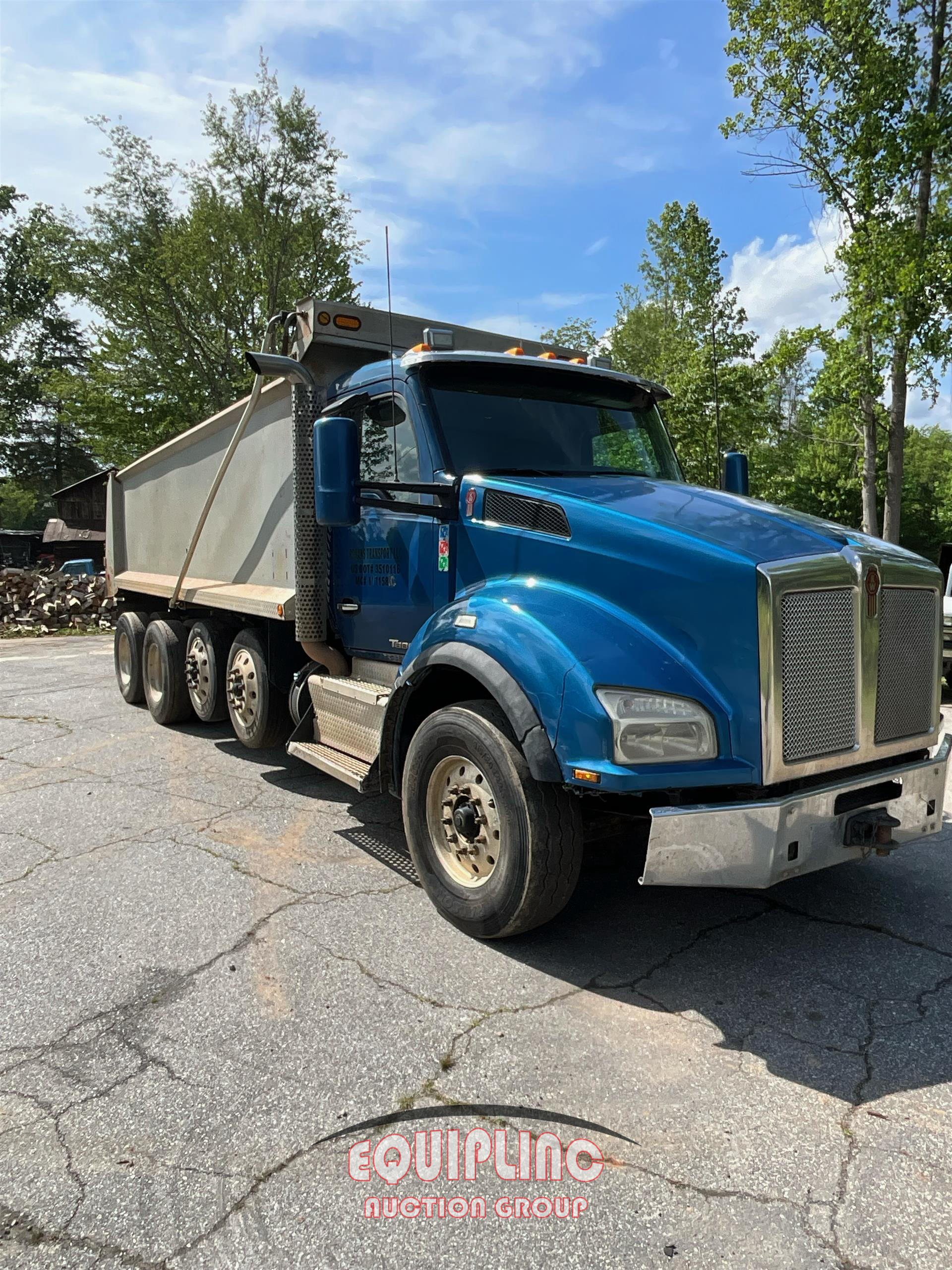 2017 Kenworth T880