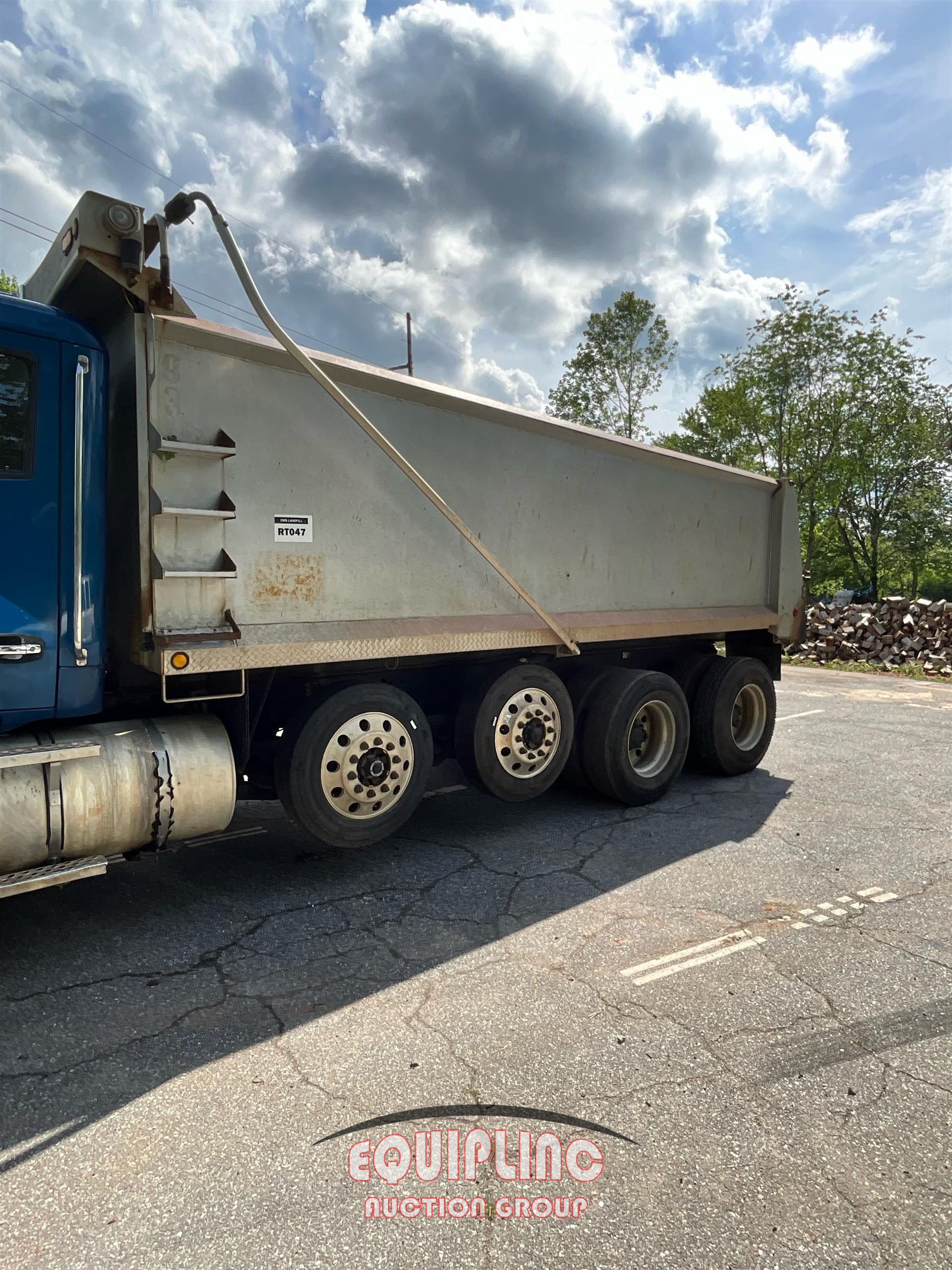 2017 Kenworth T880