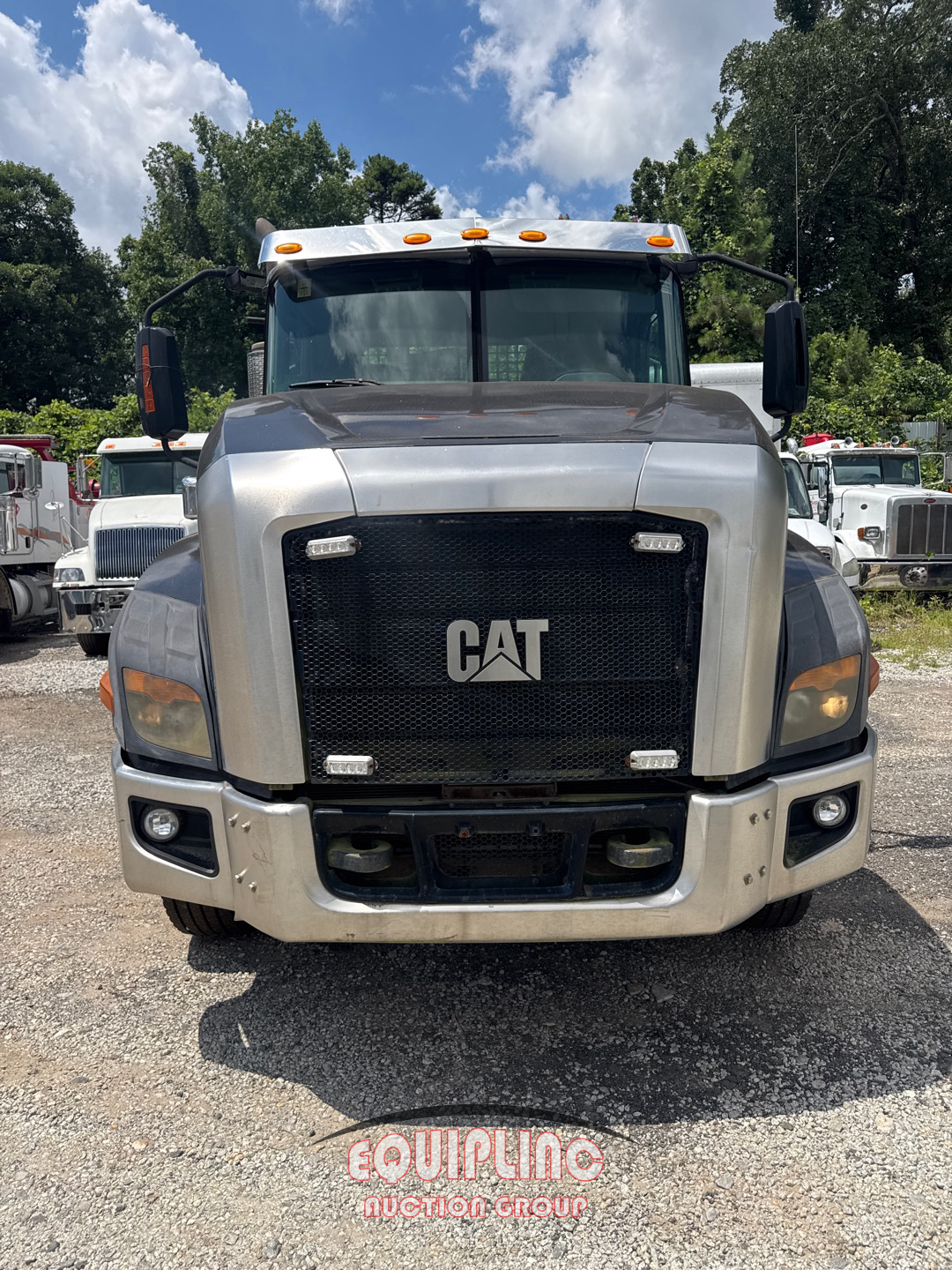 2013 Caterpillar CT660L