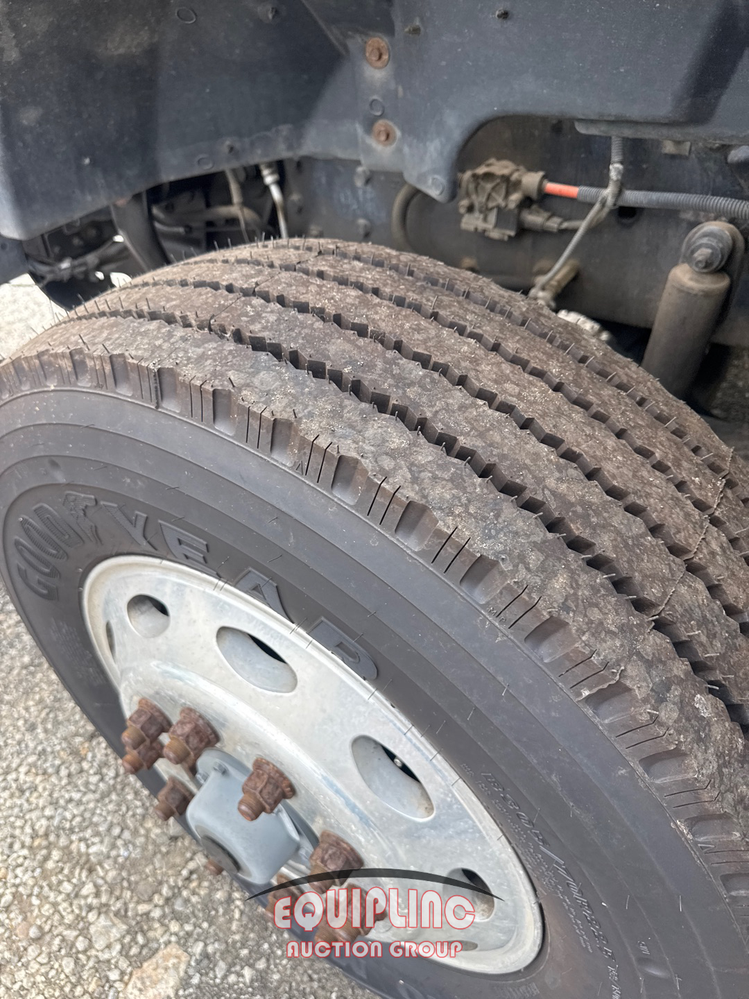 2013 Caterpillar CT660L
